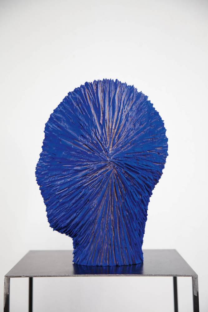 Alfred Haberpointner (*1966), Kopf, 2017, Espenholz, Pigment, © Alfred Haberpointner Bildrecht, Wien 2021